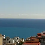 Estudio Vistas Al Mar